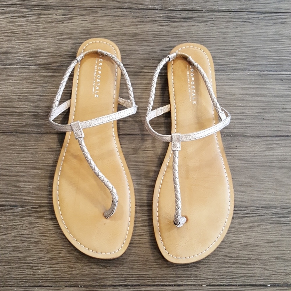 Aeropostale sandals